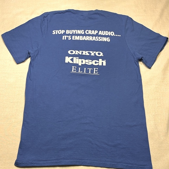 GILDAN TEE SHIRT - Picture 2 of 5